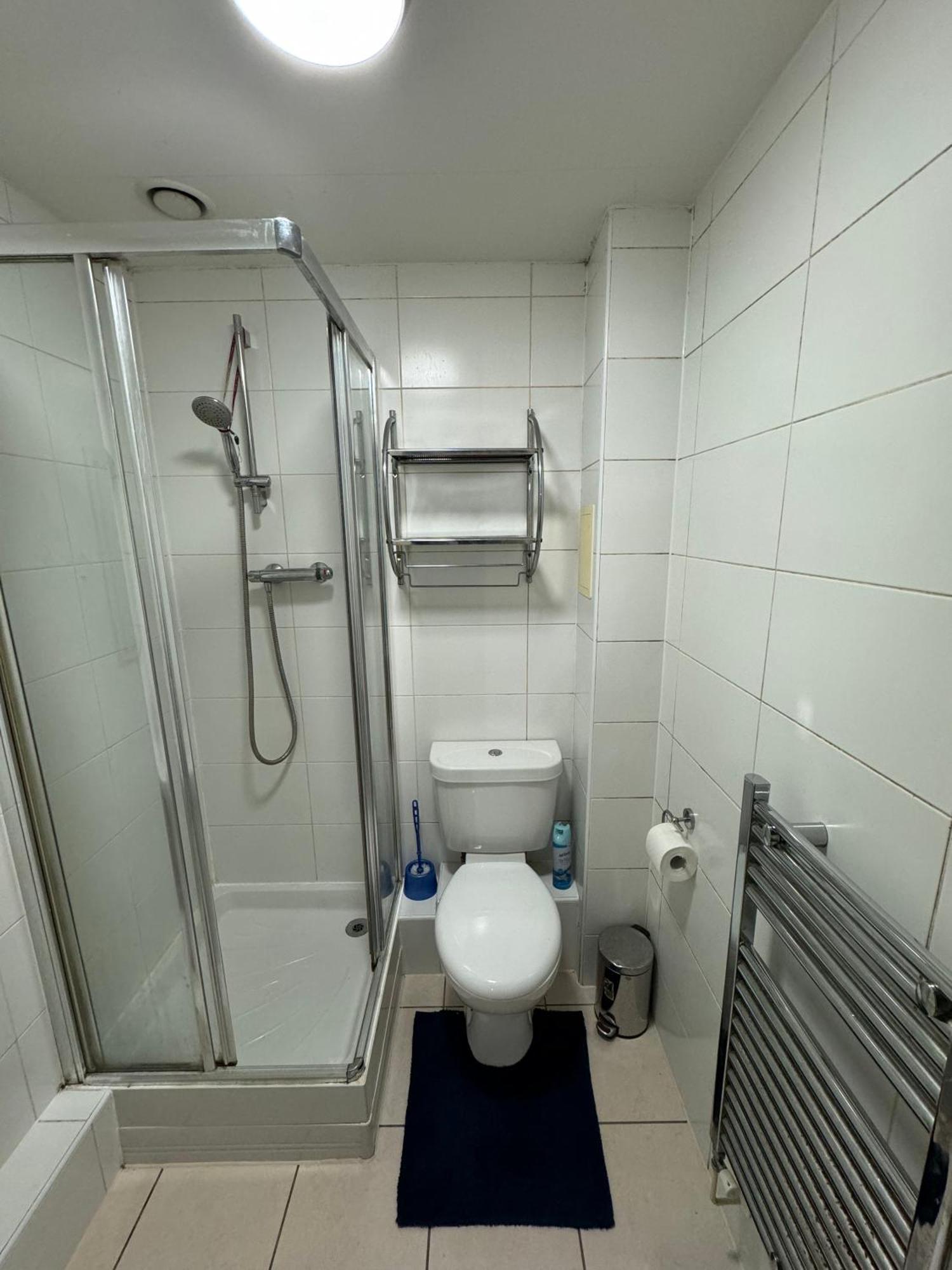 London Gateway Get-Away Apartment Hounslow Luaran gambar